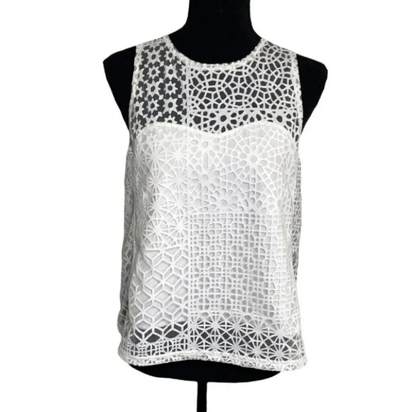 RVCA S white laser cut‎ out sleeveless top - Picture 1 of 5